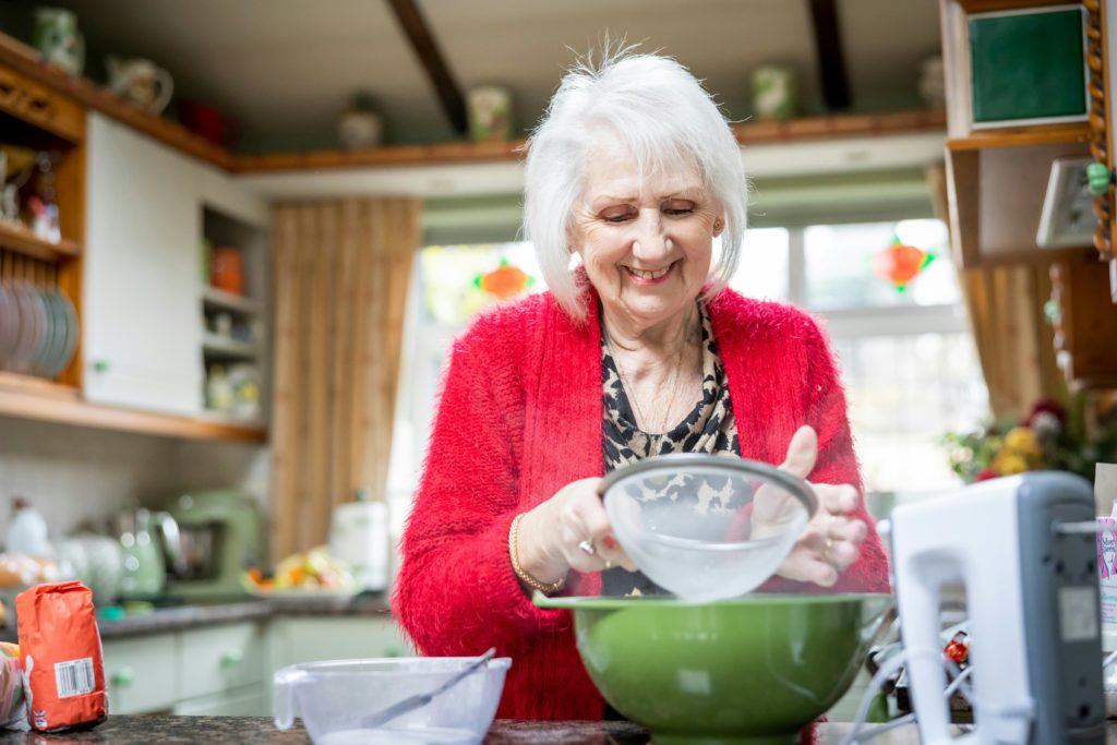 centre-for-ageing-better-r8FbM3a2xF0-unsplash therapy for dementia caregivers